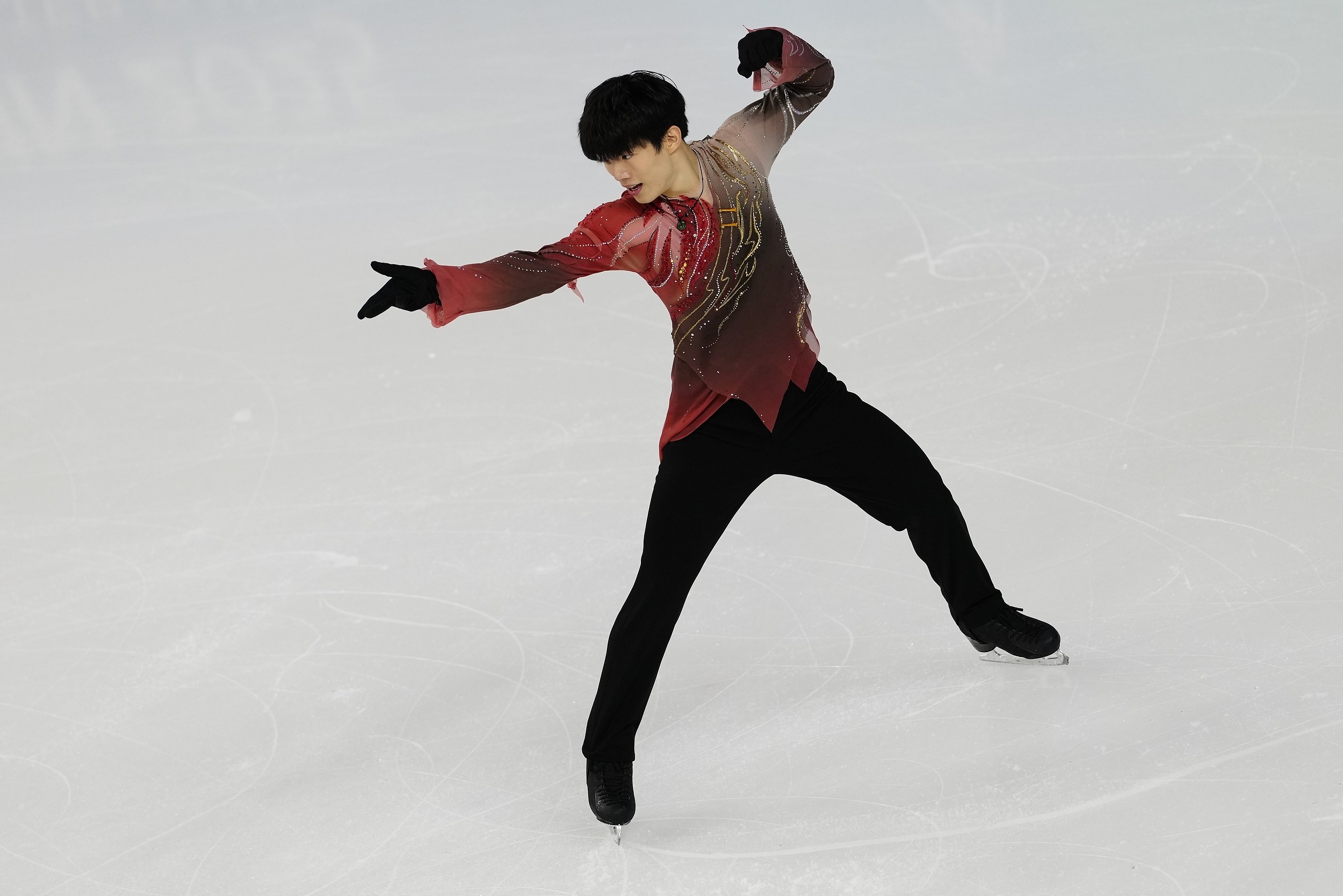 亚冬会花滑男单:戴大卫第4,陈昱东第7,韩国选手车俊焕夺金