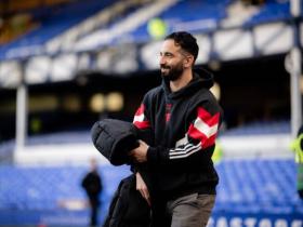 曼联主教练阿莫林谈埃弗顿比赛前景