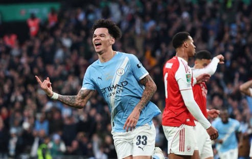 差距悬殊，曼城10进英联杯决赛9次夺冠，阿森纳9次2冠7亚