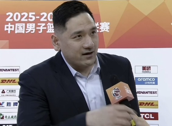 主场掀翻北京！钟诚：我们只有这些人打球，所以根本没有退路