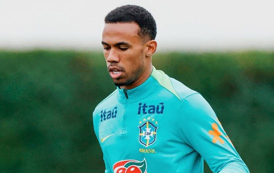 巴西队官方：加布里埃尔退出名单，他在英联杯决赛后右膝疼痛