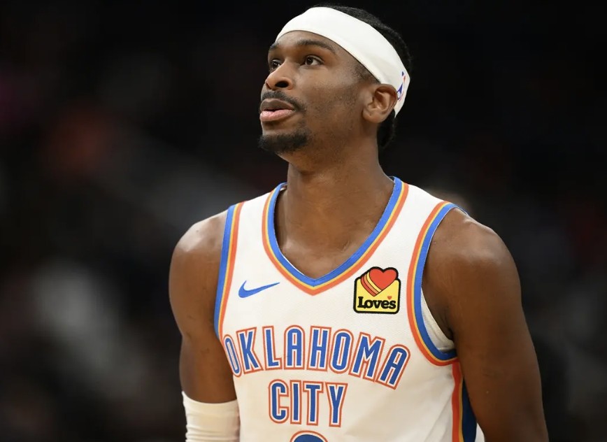 安东尼：场上球员都明白谁才是真MVP，我认为本赛季无疑是SGA