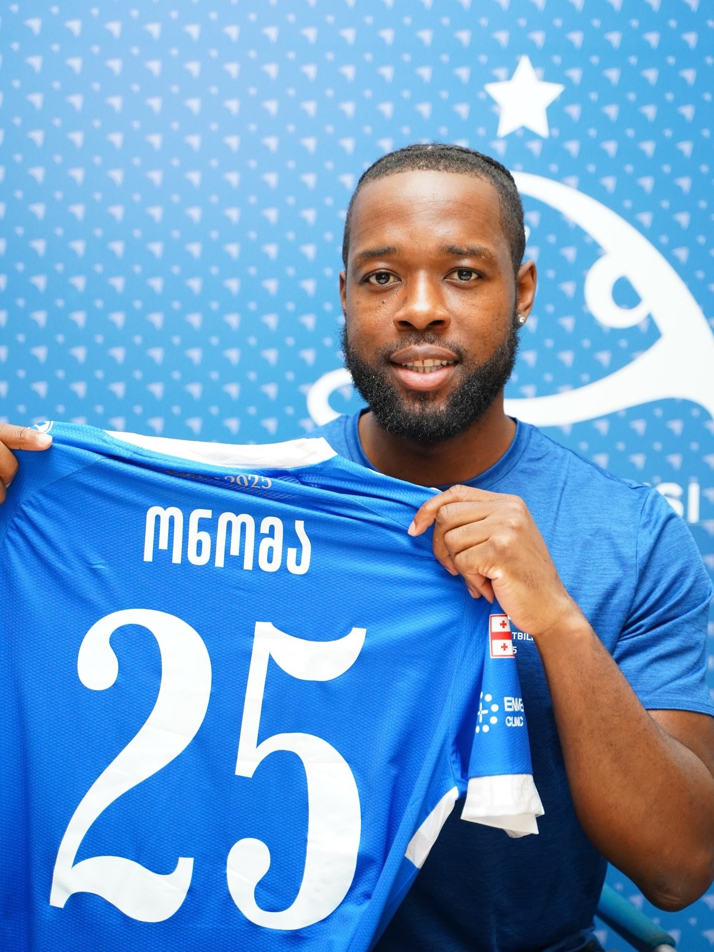 还记得他吗？28岁热刺、富勒姆旧将奥诺玛加盟格鲁吉亚球队