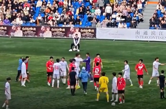 南通vs海港梯队冲突后续：南通多人遭停赛，海港邝继鸿停赛4场