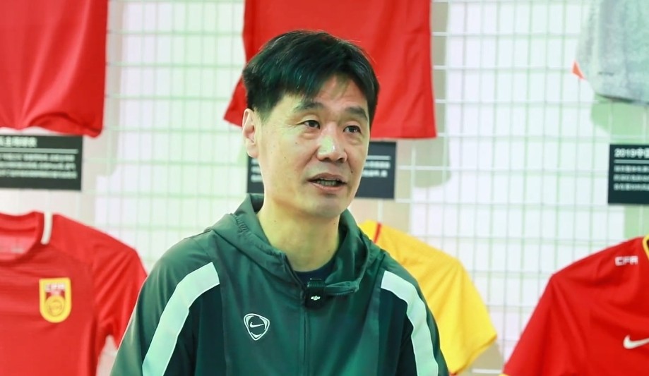 李霄鹏：海牛今年比赛质量不错；邝兆镭需要更自信，别想太多