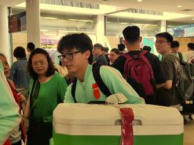 核桃给别个介绍说自己是重庆人[哲凯赖什]
