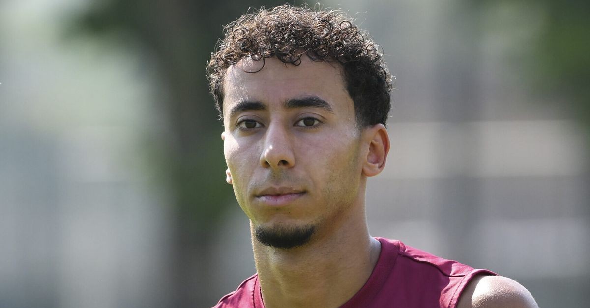 斯基拉：埃因霍温倾向于800万欧从罗马买断萨拉赫-埃丁