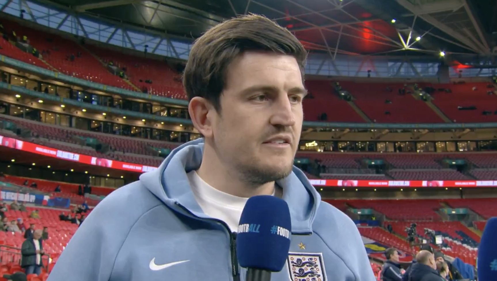 马奎尔：个人状态提升归功于卡里克，同时我自己也付出了努力