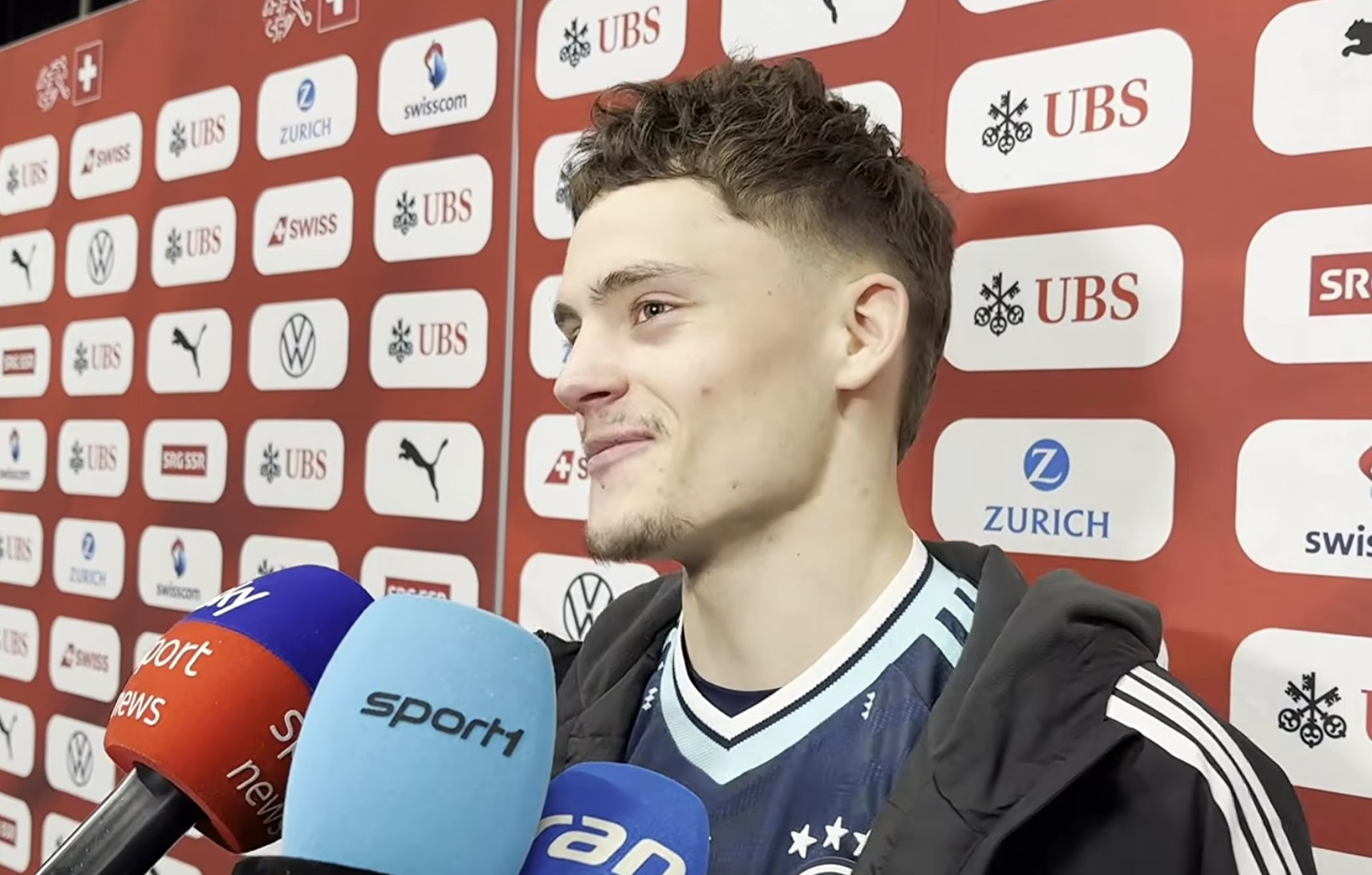 维尔茨：前两个丢球和施洛特贝克有关？后场出球能力是他优势