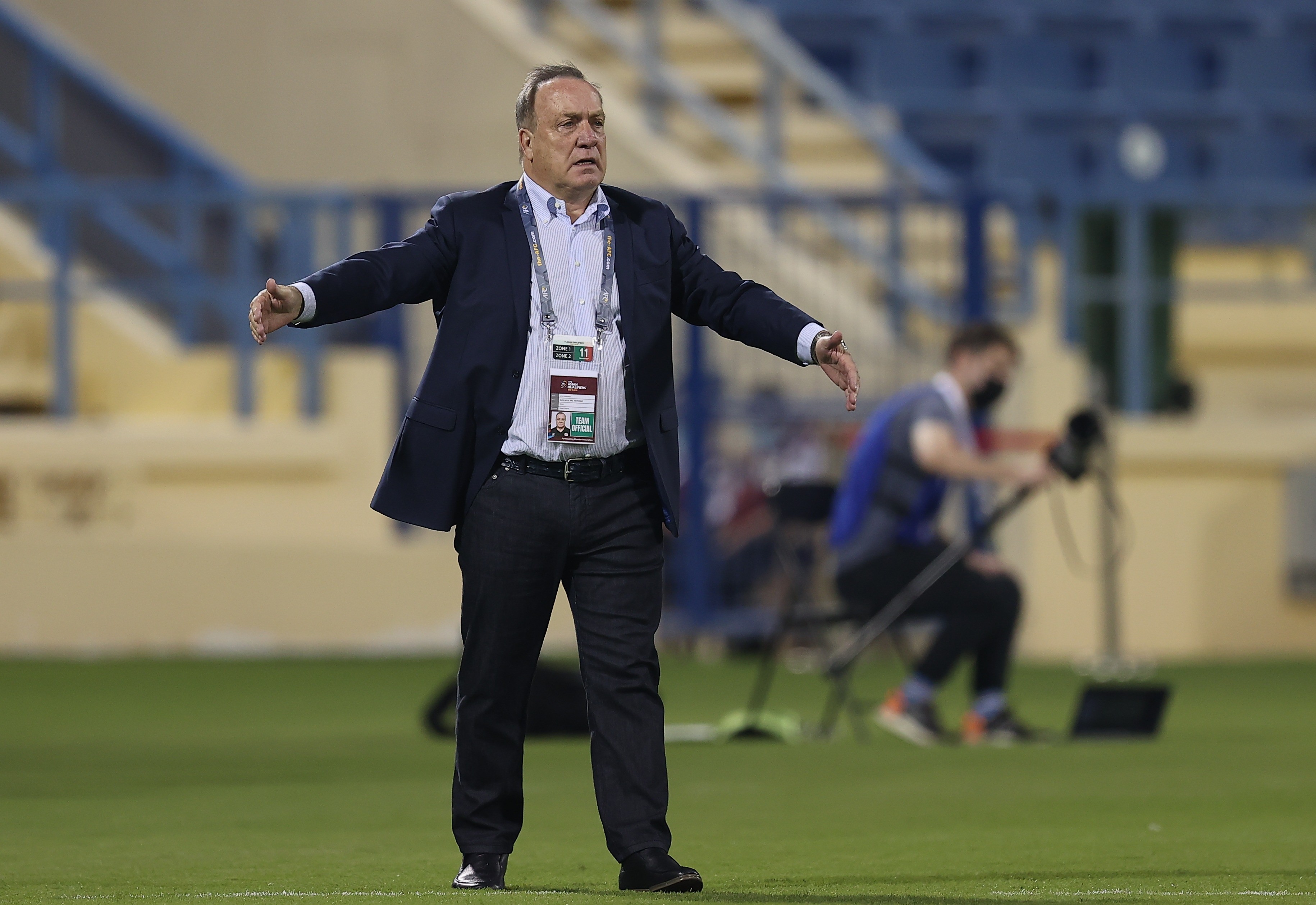 战国足失利后迅速调整，库拉索前主帅回归球队担任顾问