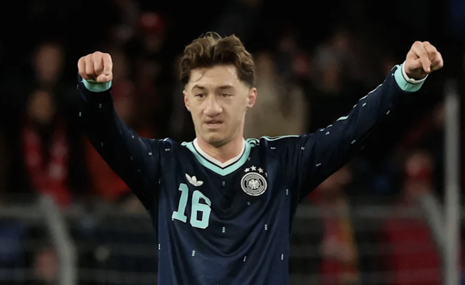 纳格尔斯曼：在0-1的失球上，施蒂勒在防守上可以更积极一些