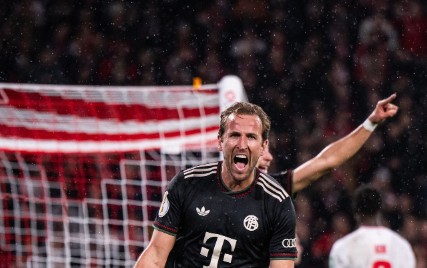 完成梅开二度，凯恩：任务完成！又一场胜利，我们状态正佳