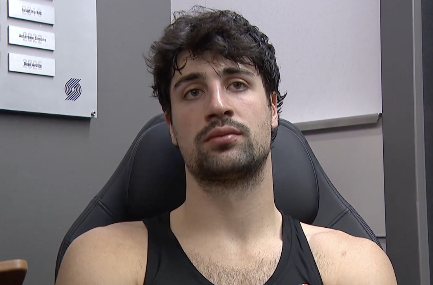 阿夫迪亚：输掉这样的比赛感觉很失望，那些失误我要承担责任