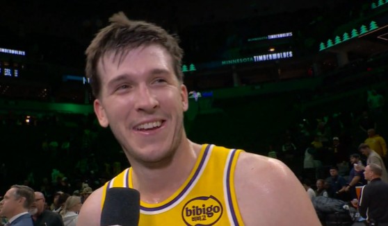 里夫斯：没有教练队友我什么都做不到；东詹可能会笑我投丢了14球