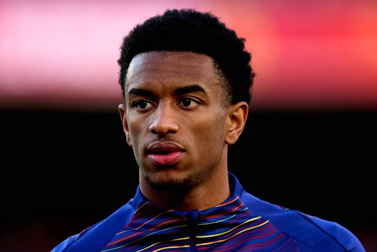 记者：巴尔德已经告知经纪人门德斯，自己无意离开巴萨