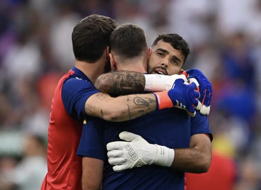 TA：除非出现意外，否则世界杯上乌奈-西蒙仍会是西班牙一门