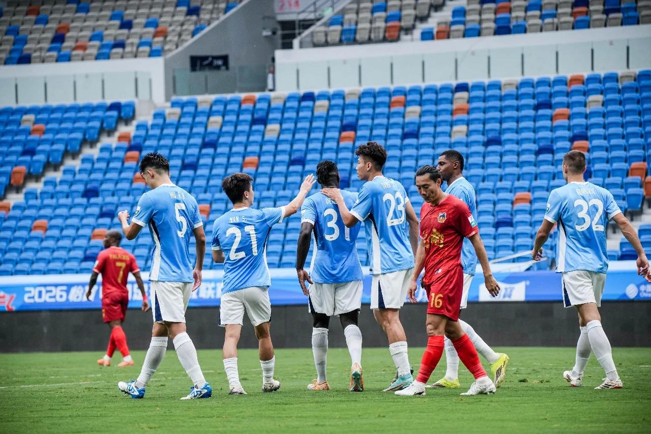 热身赛：深圳新鹏城2-1定南赣联，奥乌苏、张晓彬破门