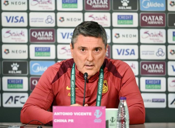 津媒：安东尼奥知道外界对他的技战术打法多有指责