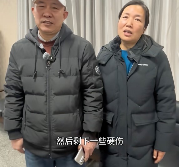 王博豪母亲：王博豪从小不爱看动画只爱看球，不喝碳酸饮料