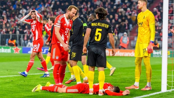 凯恩谈上半场不满格雷罗：定位球是为我设计的，但不是大问题