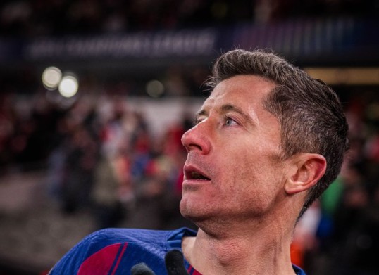 37岁153天，莱万成为欧冠历史第6年长进球球员