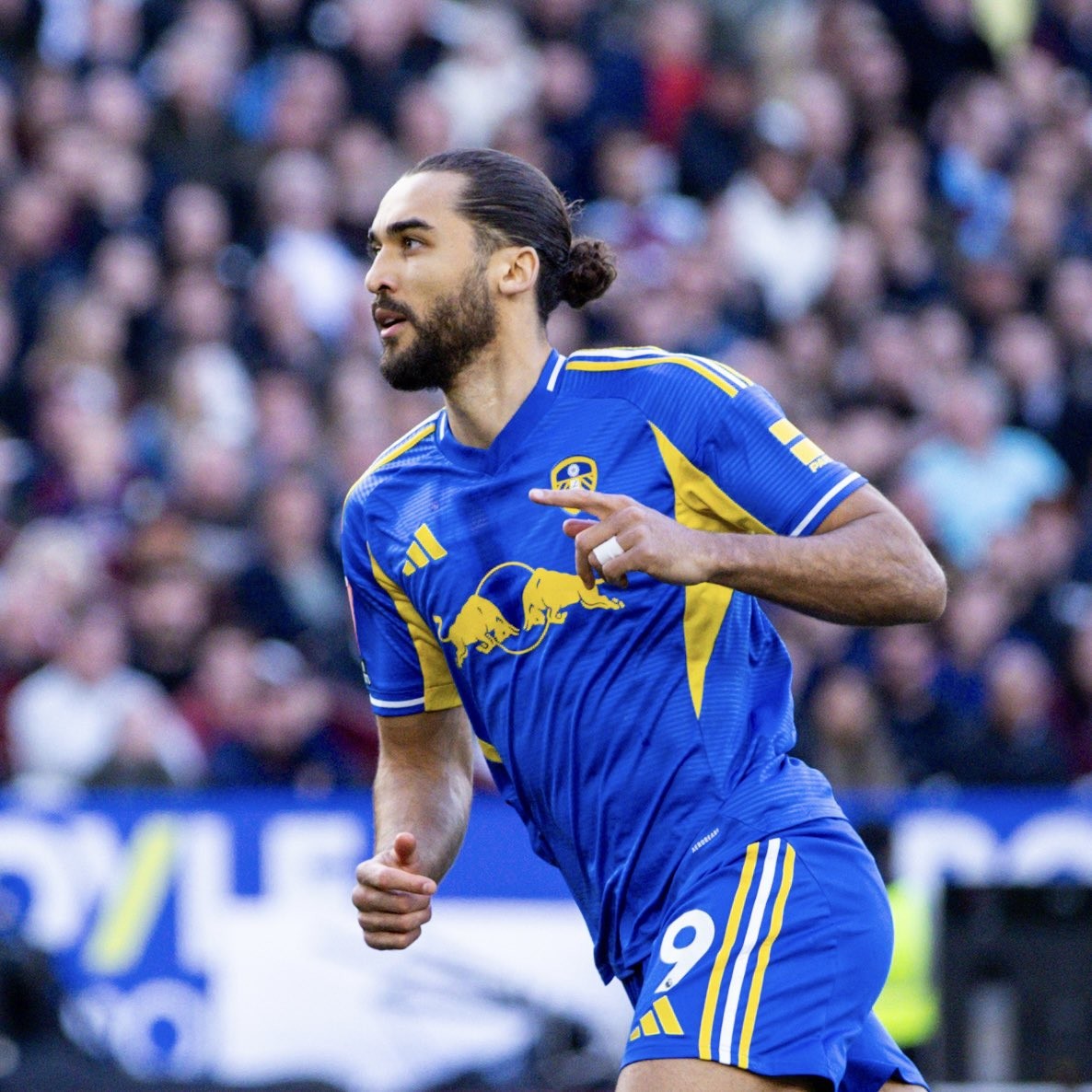 结束39年的等待，自1987年利兹联以来首次进入足总杯四强