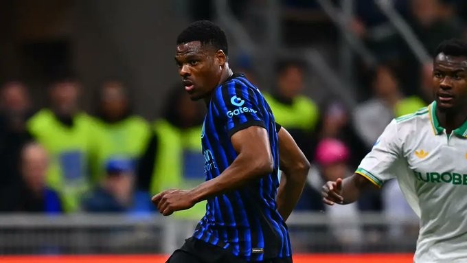 里程碑，邓弗里斯完成国米生涯第200次出场