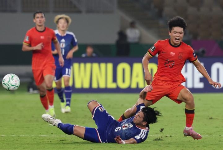 日媒评U23亚洲杯决赛：“功夫足球”还要持续多久？裁判执法不公