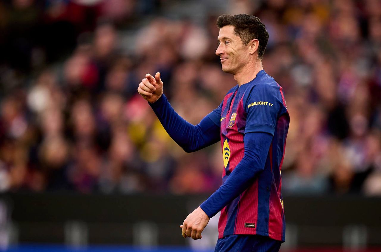 莱万：很高兴当选波兰足球先生；其他人再等等，迟早轮到他们