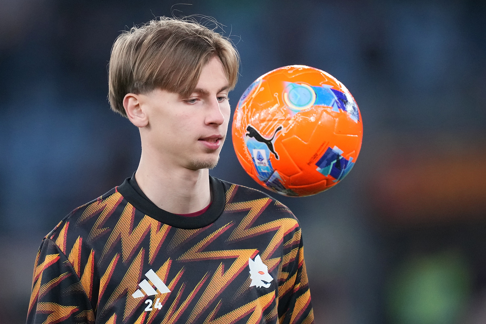 波兰主帅：希望久乌科夫斯基成波兰多年主力，加盟罗马是荣誉