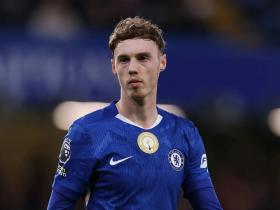 切尔西球星准备在豪宅院子里建造健身房 与邻居发生争执