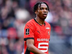 利物浦成功引进雷恩中后卫雅凯，超额报价打动球员