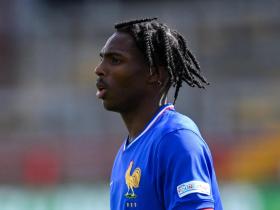 利物浦签约雷恩后卫雅凯，5500万镑转会费达成协议