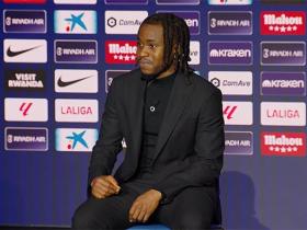 马竞新援卢克曼亮相大都会球场