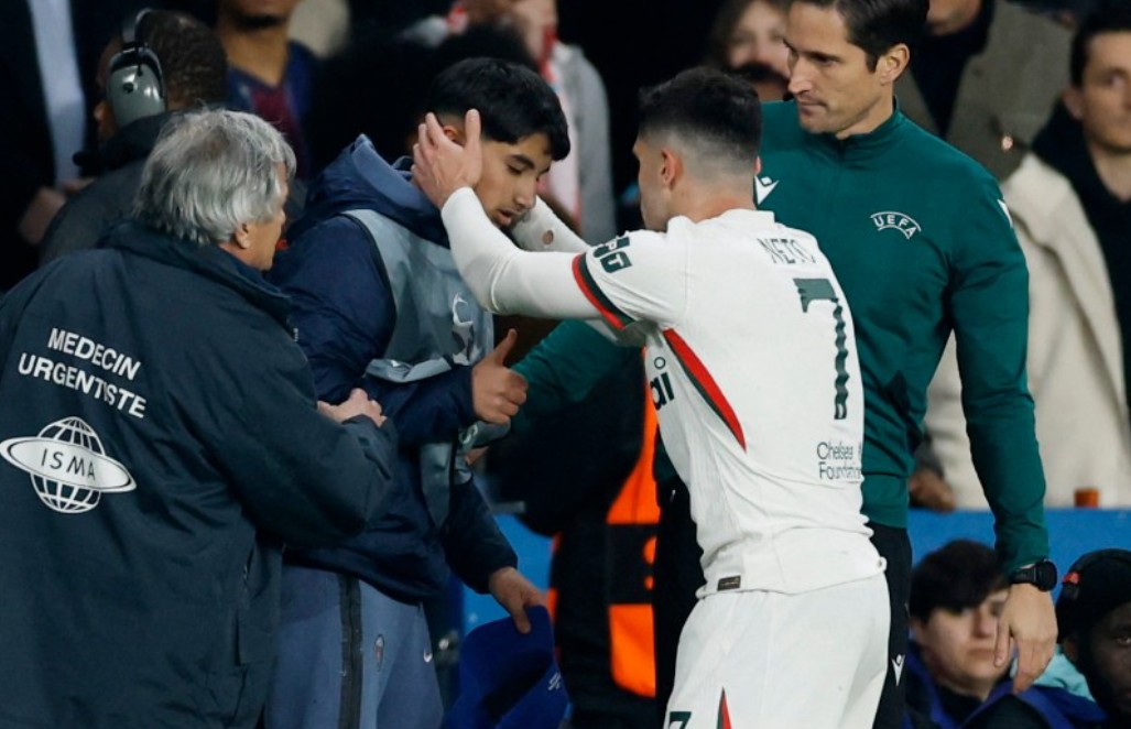 太阳报：内托推球童没拿黄牌，欧足联可能介入并进行追加处罚