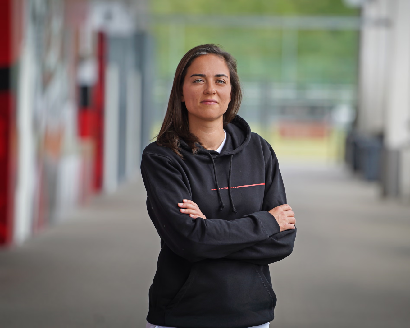 维特曼：我永远是足坛首位男队女主帅 但希望人们正常看待我