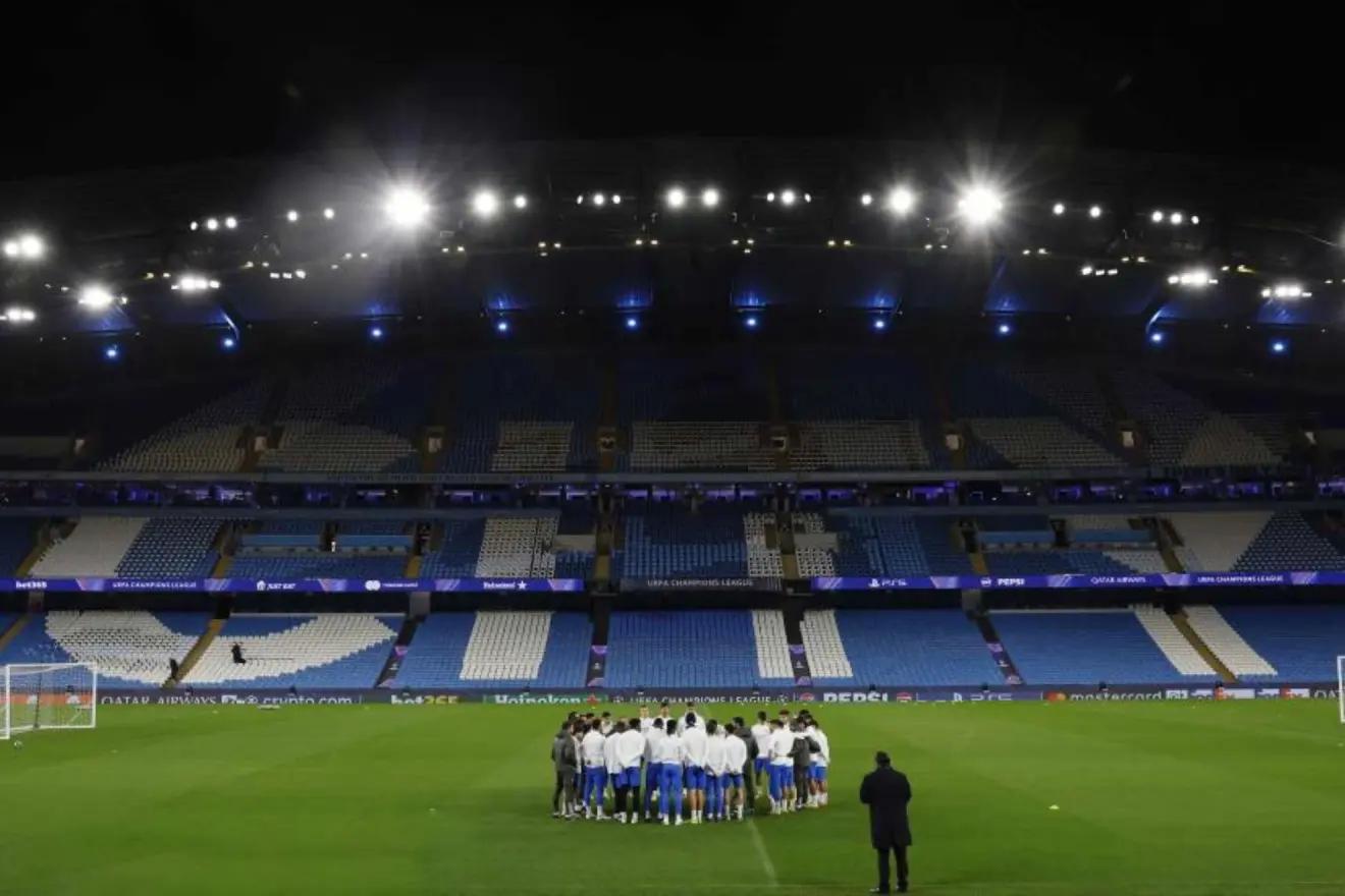 马卡：皇马将穿深色球衣对阵曼城，约1200位皇马球迷随队远征